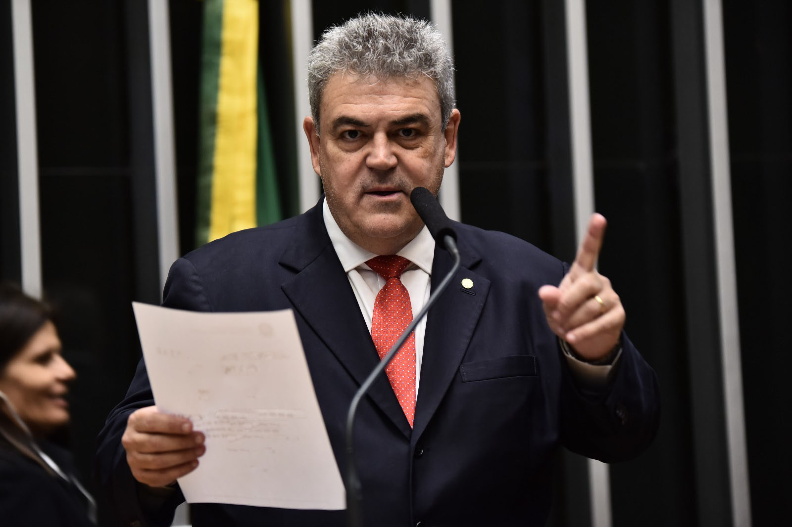 Deputado Misael Varella defende “Reformas” em resposta à Moção de Repúdio da Câmara de Guiricema