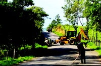Estrada de Vilas Boas ganha manutenção após pedidos