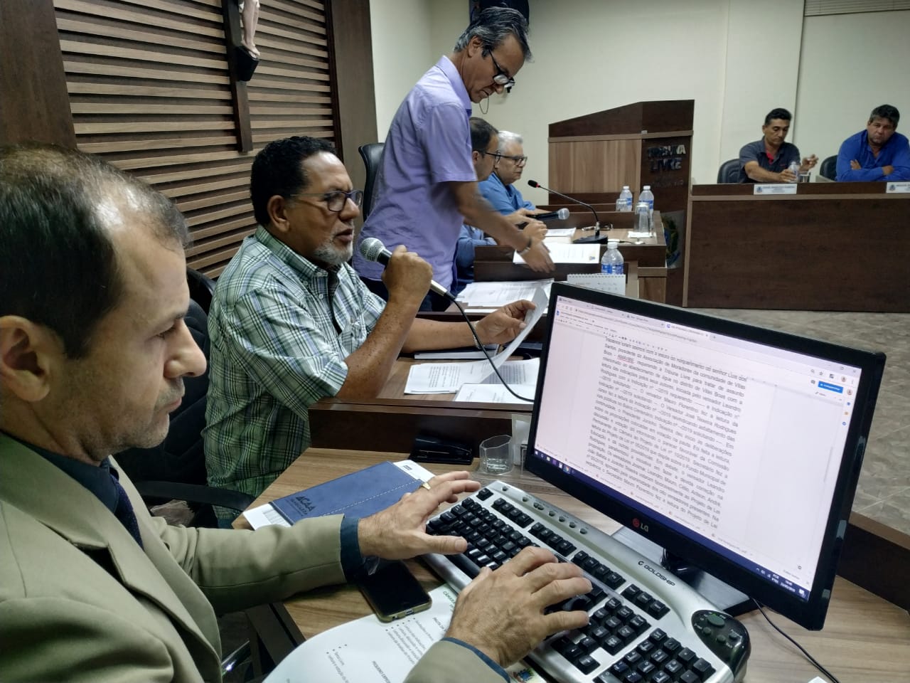 Falta de água no Vilas Boas volta  a ser assunto na Câmara