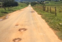 Recapeamento da estrada de Vilas Boas é cobrado do Executivo