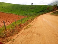 Vereador pede melhorias na estrada rural de Vilas Boas