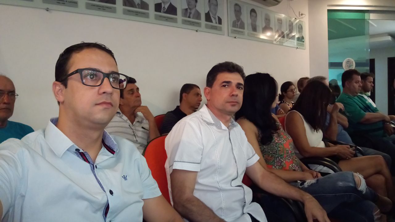 Vereadores de Guiricema participam de debate sobre crise hídrica na região   